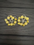 Flower wire earrings