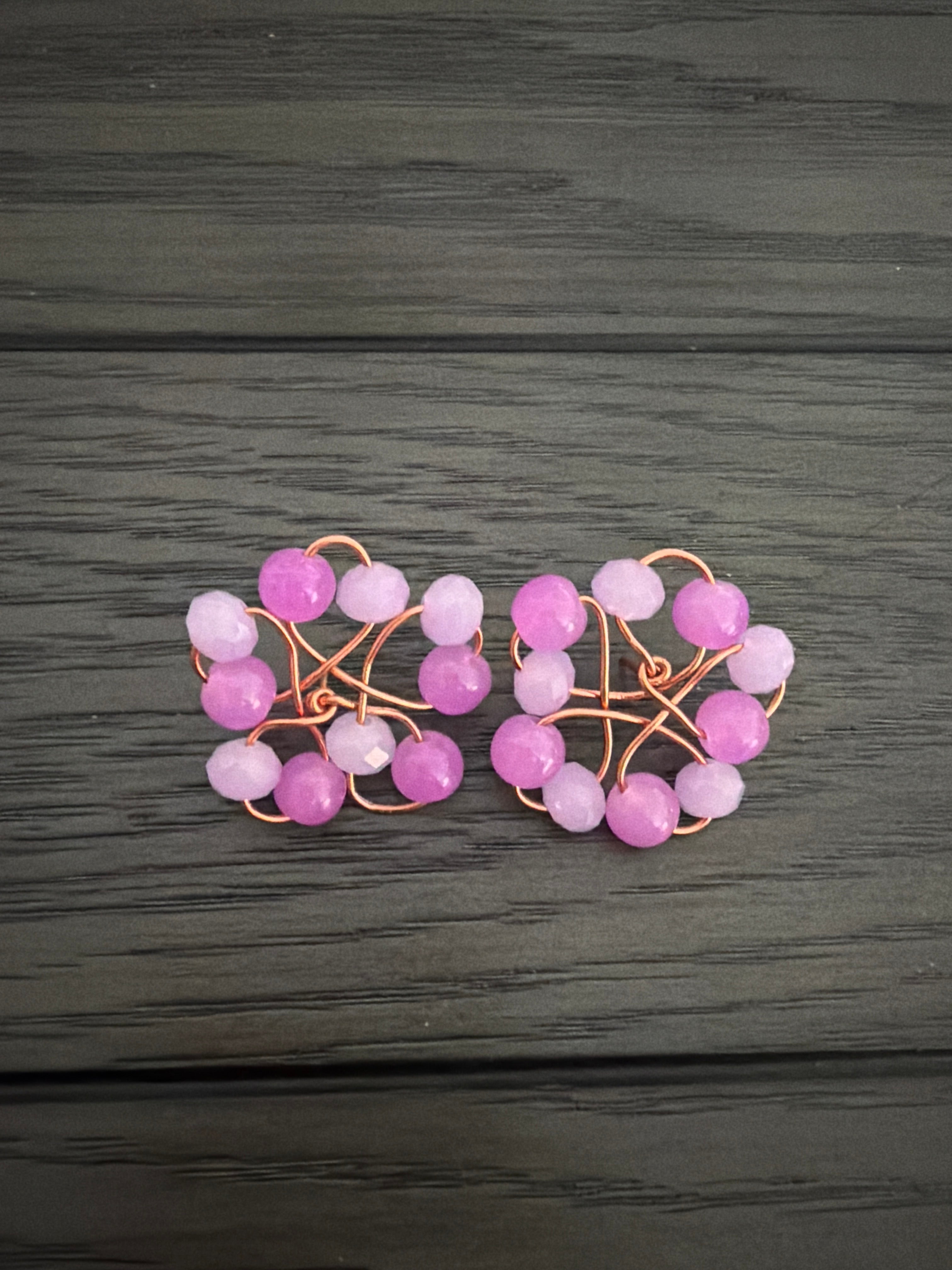 Flower wire earrings