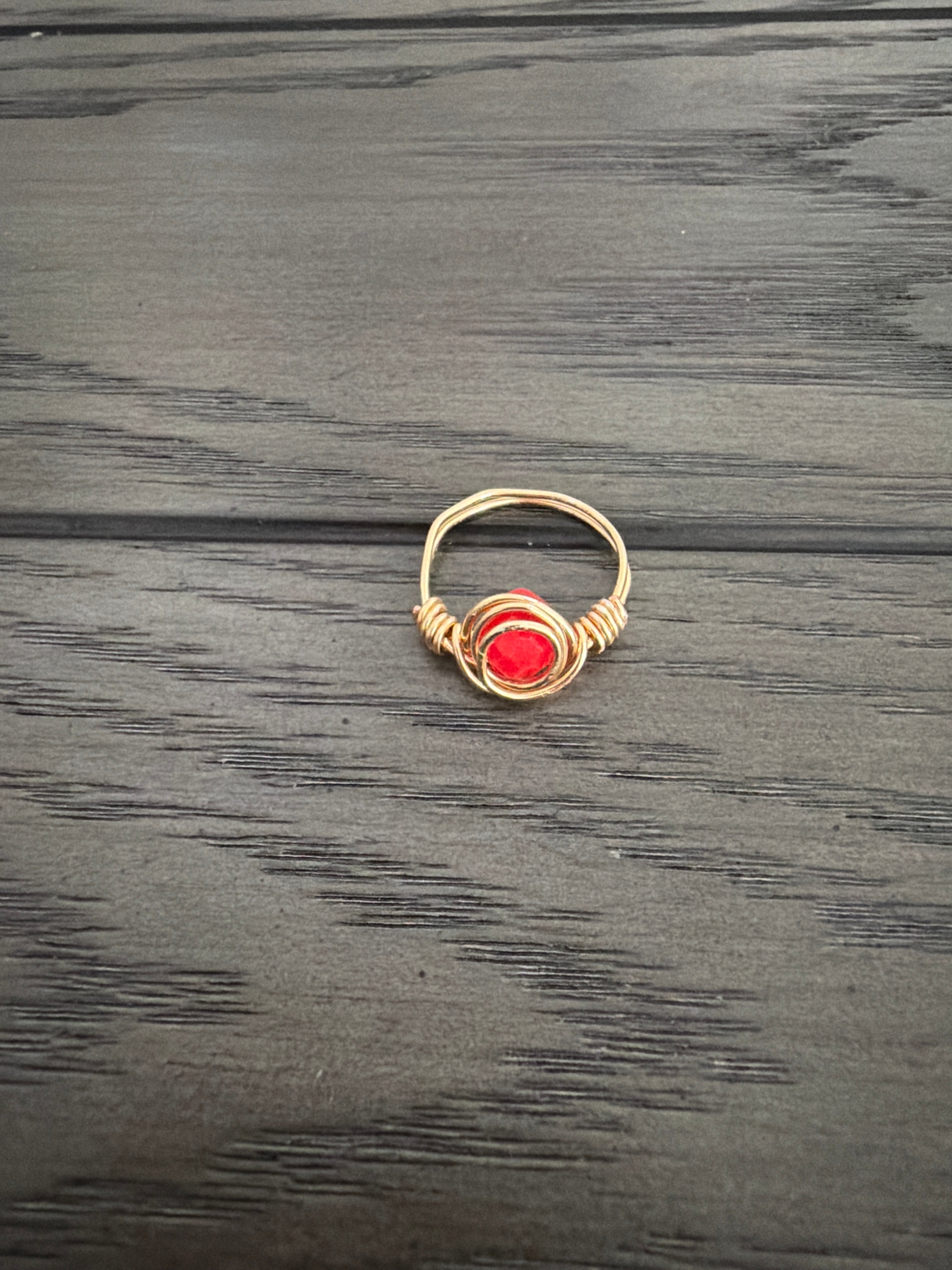 Gold wire ring Size:6