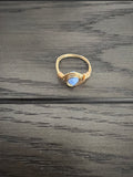 Gold wire ring Size:8